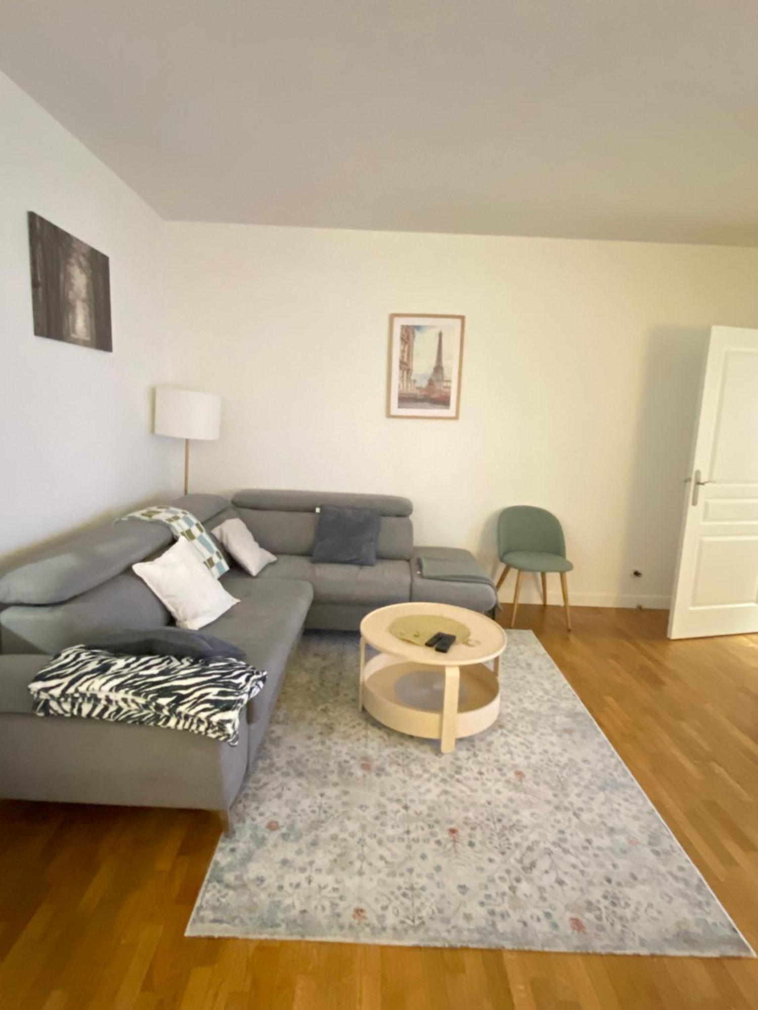 2 Pieces Pres Du Canal St-martin Apartment *